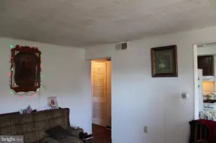10712 Gifford Ave, Philadelphia, PA 19116 - Photo 11