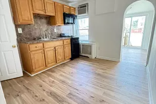 3004 Belgrade St, Philadelphia, PA 19134 - Photo 5