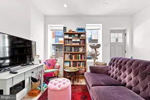 2012 Watkins St, Philadelphia, PA 19145 - Photo 5