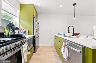 2012 Watkins St, Philadelphia, PA 19145 - Photo 11