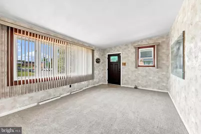 7739 Whitaker, Philadelphia, PA 19111 - Photo 5