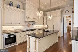 2015 Delancey Pl, Philadelphia, PA 19103 - Photo 11