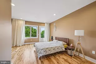 919 N 5th St, Philadelphia, PA 19123 - Photo 25