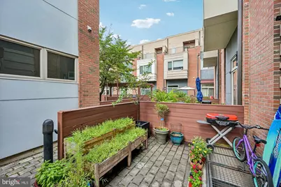 919 N 5th Street #20, Philadelphia, PA 19123 - Photo 33