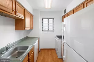 1420 Locust St, Philadelphia, PA 19102 - Photo 5