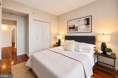2101 Market Street #1702, Philadelphia, PA 19103 - Photo 17