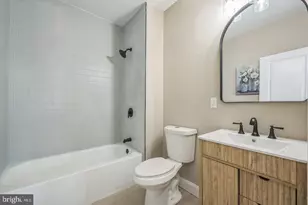 1220 S 52nd St, Philadelphia, PA 19143 - Photo 15