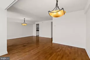 2001 Hamilton St, Philadelphia, PA 19130 - Photo 7
