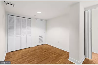 2001 Hamilton Street #2215, Philadelphia, PA 19130 - Photo 23