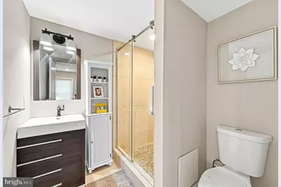 2036 Wilder Street, Philadelphia, PA 19146 - Photo 17