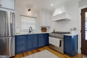 808 Manatawna Ave, Philadelphia, PA 19128 - Photo 13