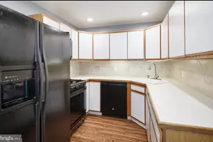12230 Medford Rd, Philadelphia, PA 19154 - Photo 9