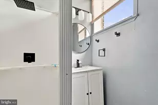 1514 Wolf St, Philadelphia, PA 19145 - Photo 25