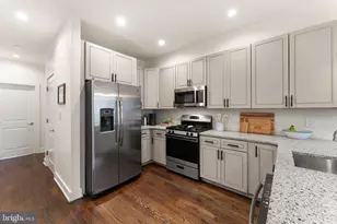 631 W Oxford St, Philadelphia, PA 19122 - Photo 13