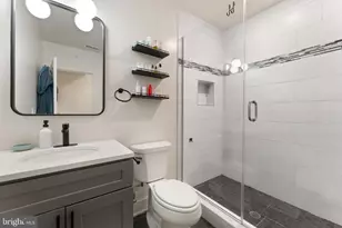 631 W Oxford St, Philadelphia, PA 19122 - Photo 25