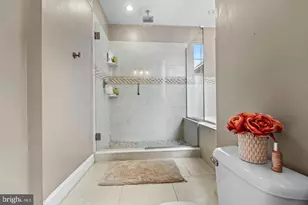 842 N 28th St, Philadelphia, PA 19130 - Photo 23