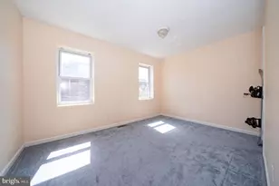 1827 Ginnodo St, Philadelphia, PA 19130 - Photo 13
