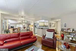 56004 Delaire Landing Rd, Philadelphia, PA 19114 - Photo 11