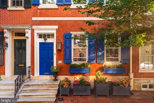 622 Spruce St, Philadelphia, PA 19106 - Photo 3