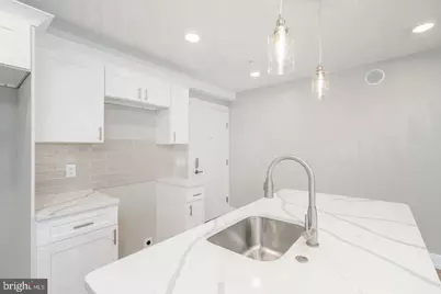 2304 N 9th Street #201, Philadelphia, PA 19133 - Photo 11