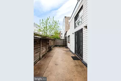 2105 E Susquehanna Avenue, Philadelphia, PA 19125 - Photo 17