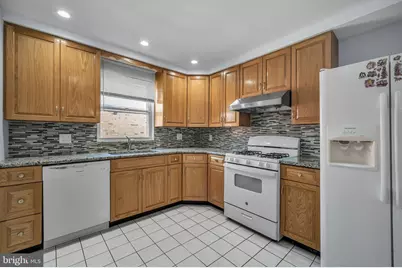 9766 Clark Street, Philadelphia, PA 19115 - Photo 9
