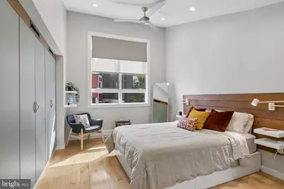 2424 Waverly Street, Philadelphia, PA 19146 - Photo 11