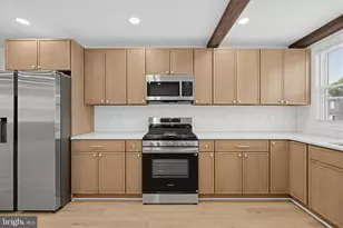 322 Ripka St, Philadelphia, PA 19128 - Photo 9