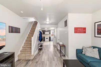 2512 S Philip Street, Philadelphia, PA 19148 - Photo 9