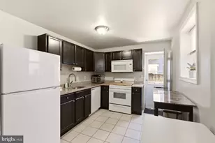 2512 S Philip St, Philadelphia, PA 19148 - Photo 11