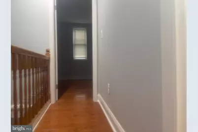 2129 S Frazier Street SW, Philadelphia, PA 19142 - Photo 9