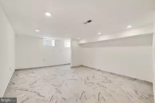 3060 Edgemont St, Philadelphia, PA 19134 - Photo 25