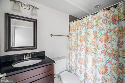 2036 Reed Street, Philadelphia, PA 19146 - Photo 31
