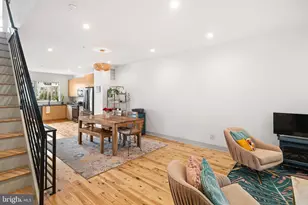 2031 E Firth St, Philadelphia, PA 19125 - Photo 7