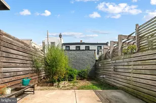 2031 E Firth St, Philadelphia, PA 19125 - Photo 31