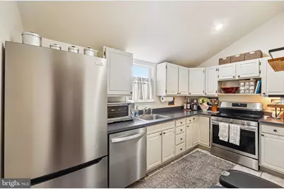 311 Carson Street, Philadelphia, PA 19128 - Photo 9