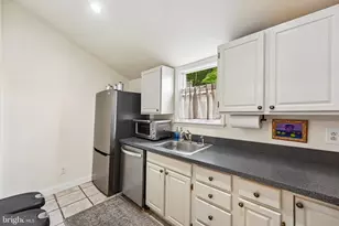 311 Carson St, Philadelphia, PA 19128 - Photo 11