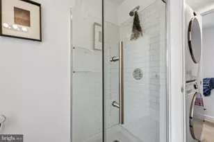 2638 NE Pratt St, Philadelphia, PA 19137 - Photo 9