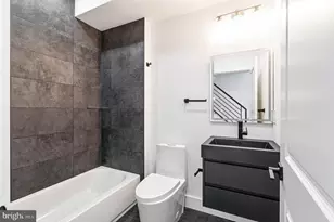 2021 N 4th St, Philadelphia, PA 19122 - Photo 15