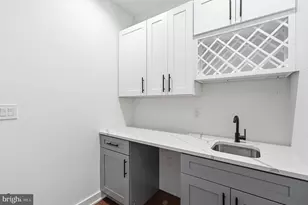 2021 N 4th St, Philadelphia, PA 19122 - Photo 19