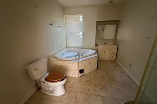 2335 Nicholas St, Philadelphia, PA 19121 - Photo 11
