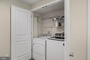 2400 Madison Square, Philadelphia, PA 19146 - Photo 15