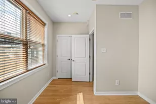 2400 Madison Square, Philadelphia, PA 19146 - Photo 17