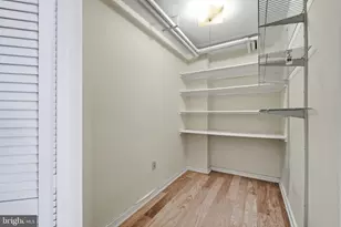 604 S Washington Square, Philadelphia, PA 19106 - Photo 11
