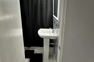 200 E Albanus St, Philadelphia, PA 19120 - Photo 7