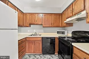 169 Parker Ave, Philadelphia, PA 19128 - Photo 25