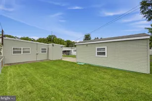 9325 Trout Rd, Philadelphia, PA 19115 - Photo 27