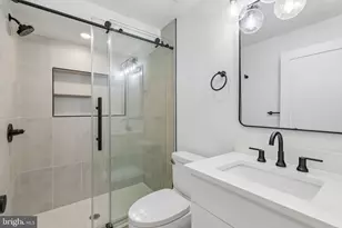 2825 Cambridge St, Philadelphia, PA 19130 - Photo 43