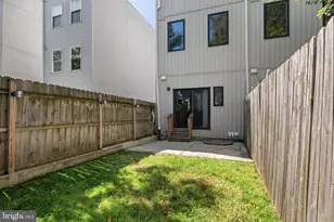 1457 N 28th St, Philadelphia, PA 19121 - Photo 11