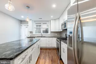 1039 Tree St, Philadelphia, PA 19148 - Photo 11